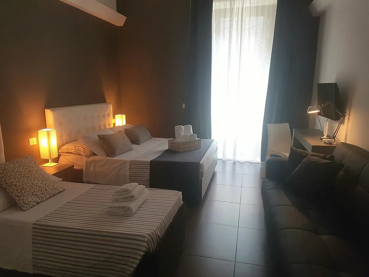 Ottomood Ala Ovest Catania Centro Bed & Breakfast